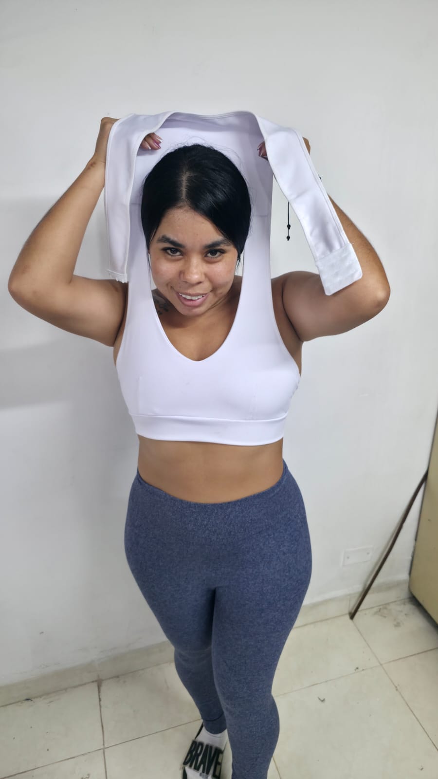 BRASIER CRUZADO LEVANTA BUSTO CON COPA